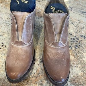 Freebird Sadie sz12 taupe